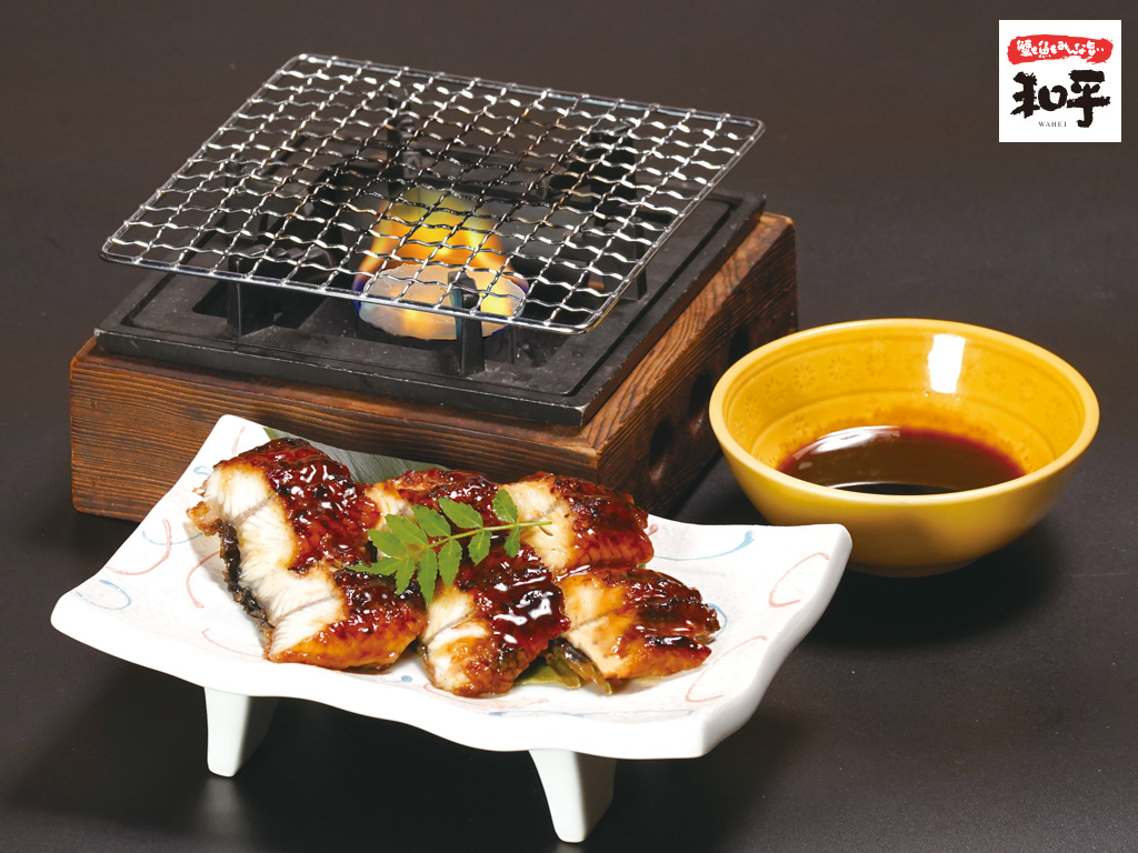 うなぎの網焼き